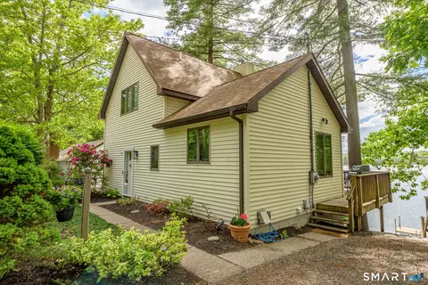 Exterior - 1773 Upper Maple St, Killingly, CT 06241 photo 2 of 9