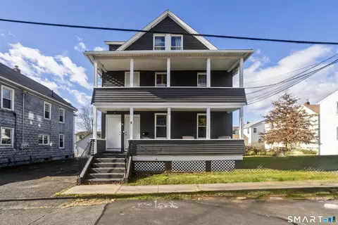 4 Columbus Ave, Enfield, CT 06082