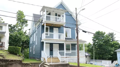 84 Wheeler St, Waterbury, CT 06704