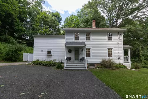 150 Chestnut St, Branford, CT 06405