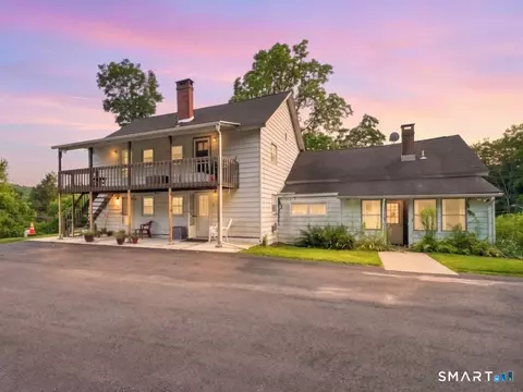 205 Old New Hartford Rd, Winchester, CT 06098