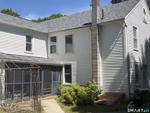 Exterior - 1079 Main St, Coventry, CT 06238 photo 4 of 4