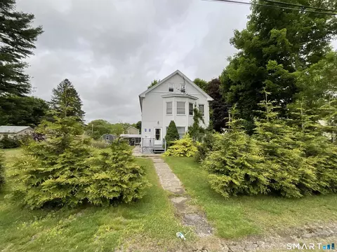 Exterior - 25-27 Pleasant St, Plainfield, CT 06374 photo 3 of 8