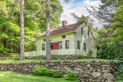 50 Southbury Rd, Roxbury, CT 06783