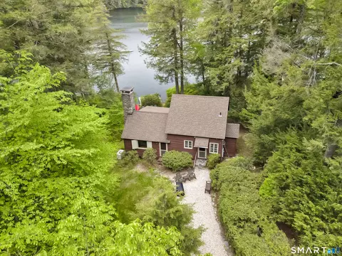 47 Pinehurst Rd, Hartland, CT 06091