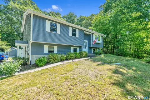 1455 Old Colchester Rd, Oakdale, CT 06370