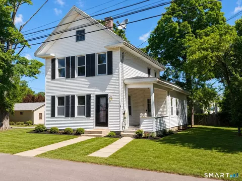 27 Milk St, Meriden, CT 06451