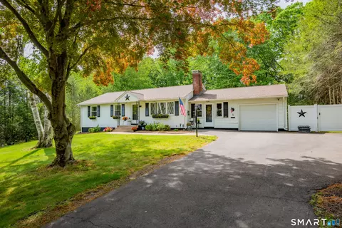 27 Woodcrest Dr, Bristol, CT 06010
