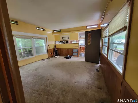 79 A St, Groton, CT 06340 photo 3