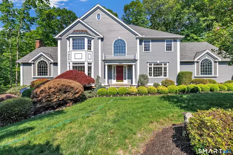 35 Hunting Ridge Rd, Easton, CT 06612