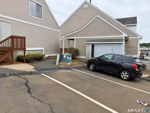 1690 Dixwell Ave #B3, Hamden, CT 06514