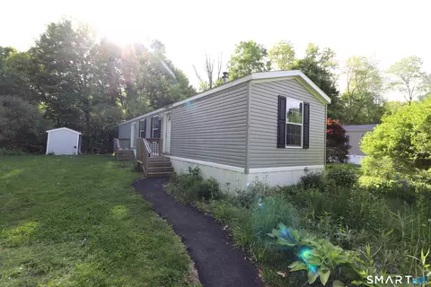 38 Mary Belle Dr, Mansfield, CT 06268