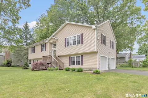 110 Indian River Rd, Milford, CT 06460