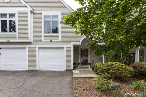 3 Centerbrook Ct, Avon, CT 06001