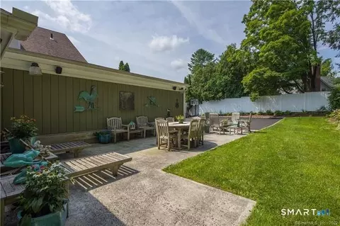 Exterior - 4 Long Ridge Rd, Redding, CT 06896 photo 5 of 5