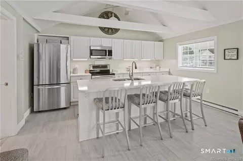 Kitchen - 4 Long Ridge Rd, Redding, CT 06896 photo 2 of 2