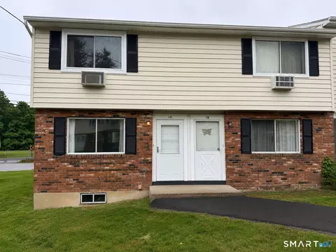 461 Spring St #1A, Naugatuck, CT 06770