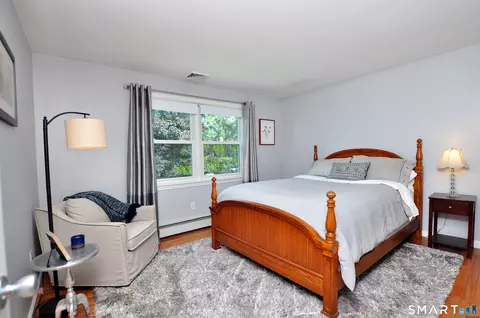 Bedroom - 22 Pebblebrook, Windsor, CT 06095 photo 4 of 5