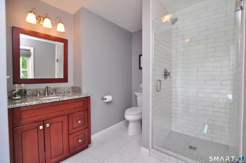 Bath - 22 Pebblebrook, Windsor, CT 06095 photo 1 of 2