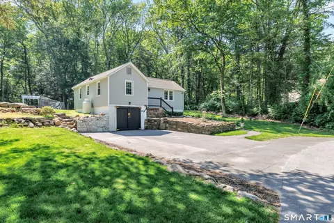 57 Olmstead Rd, Redding, CT 06896