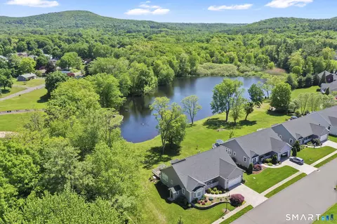 1 Lake Dr #1, Somers, CT 06071