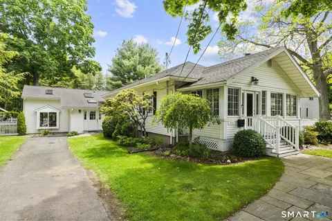 277 Church St, Guilford, CT 06437