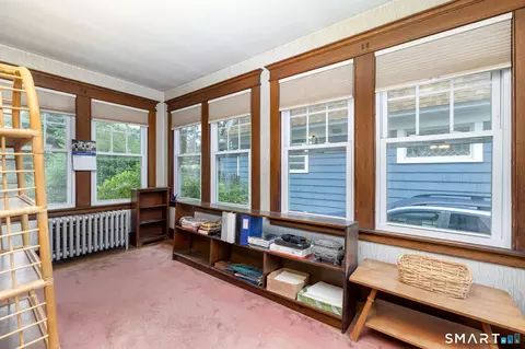 Exterior - 47 Harmon St, Hamden, CT 06517 photo 4 of 6