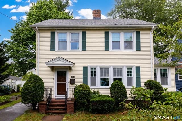 47 Harmon St, Hamden, CT 06517