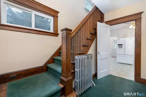 Entry Way - 47 Harmon St, Hamden, CT 06517 photo 2 of 2