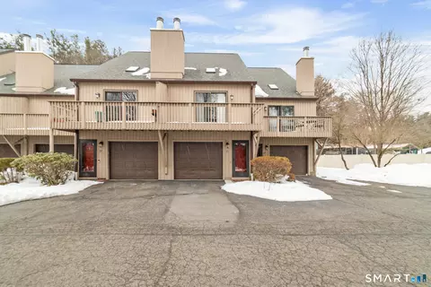 29 Moss Ave #23, Seymour, CT 06483