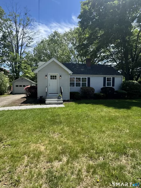 26 Ninety Rod Rd, Clinton, CT 06413