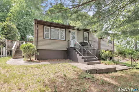 242 Marshall Ln, Derby, CT 06418