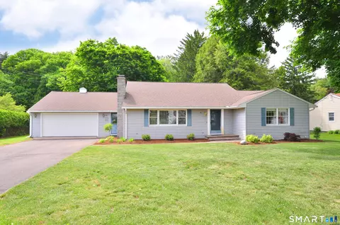 807 Jerome Ave, Bristol, CT 06010