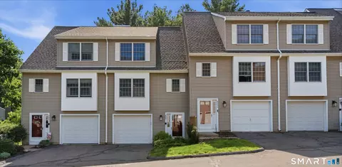 403 Holly Hill Dr #403, Rocky Hill, CT 06067