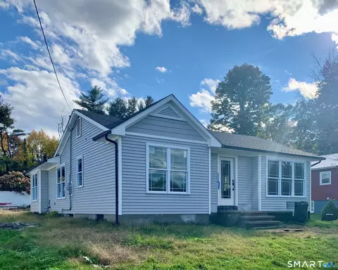 2 Penney Ln, New Fairfield, CT 06812