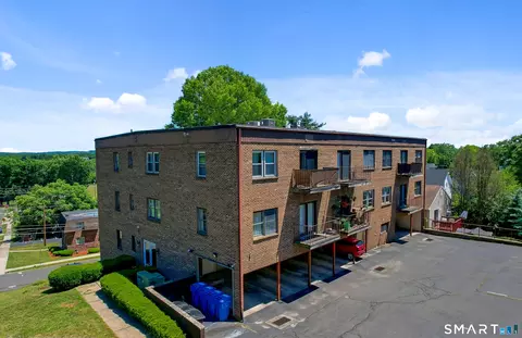 50 Long St #12, New Britain, CT 06053