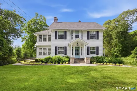 207 Redding Rd, Redding, CT 06896