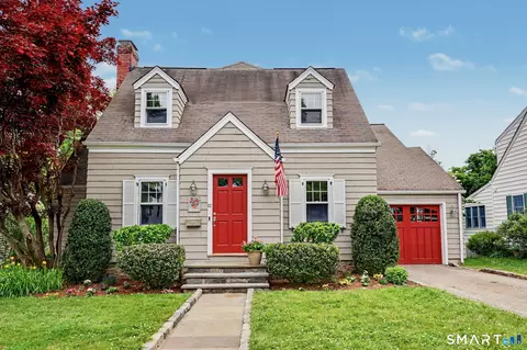 12 Ludlow Mnr, Norwalk, CT 06855