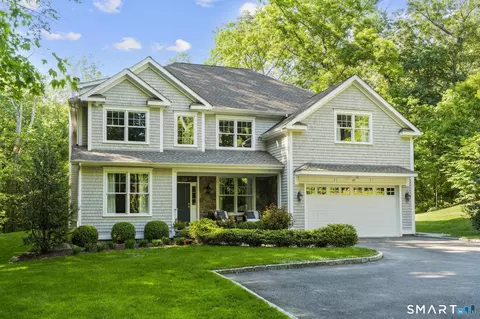 42 Old Hwy, Wilton, CT 06897