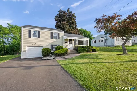 117 Lewis Rd, New Britain, CT 06053