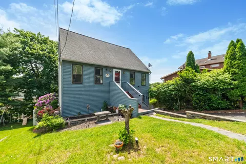 19 Colony St, Shelton, CT 06484