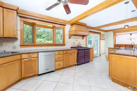 Kitchen - 12 Stanton Ln, Preston, CT 06365 photo 2 of 4
