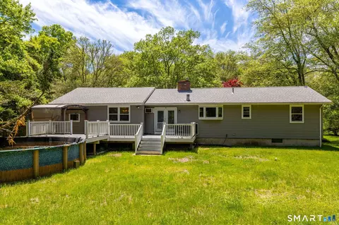Exterior - 12 Stanton Ln, Preston, CT 06365 photo 6 of 8