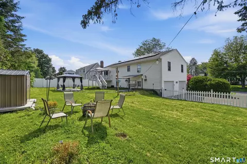 Exterior - 9 Renee Ln, Enfield, CT 06082 photo 7 of 9
