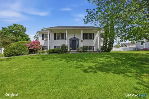 9 Renee Ln, Enfield, CT 06082