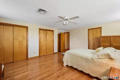 Bedroom - 46 Stonegate Dr, Wethersfield, CT 06109 photo 5 of 5
