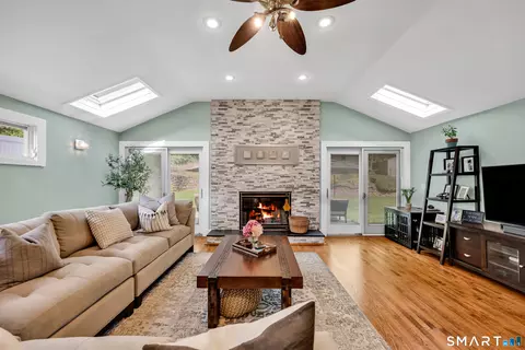 Other - 204 Braeside Dr, Hamden, CT 06514 photo 3 of 11
