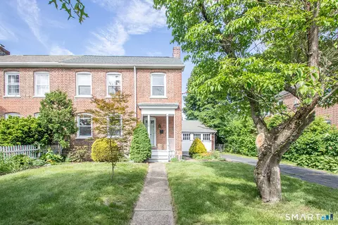 198 Grasmere Ave, Fairfield, CT 06824
