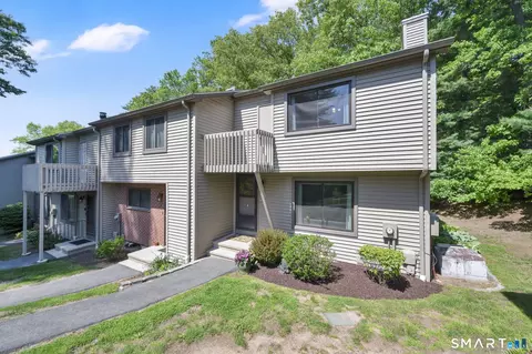 23 Conestoga Way #23, Glastonbury, CT 06033