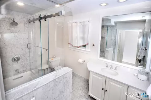 Bath - 371 N Main St, Suffield, CT 06078 photo 3 of 5